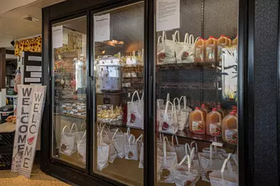 1706 S Baileyville Road, Freeport, IL 61032 - Photo 6