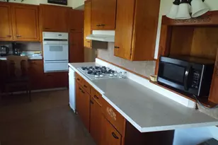 475 W Columbia Ave, Stockton, IL 61085 - Photo 4