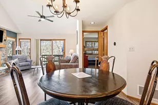 109 Walnut Hill Dr, Galena, IL 61036 - Photo 16