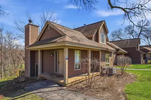 109 Walnut Hill Dr, Galena, IL 61036 - Photo 2