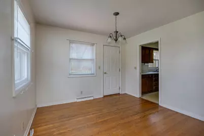1712 Manchester, South Beloit, IL 61080 - Photo 18
