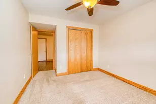 13800 W Valley Rd, East Dubuque, IL 61025 - Photo 20