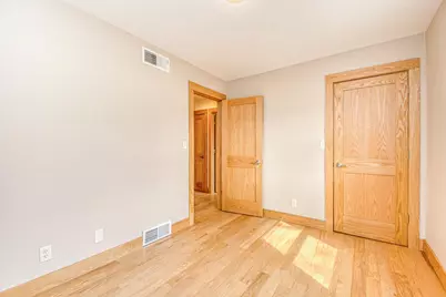 13800 W Valley Road, East Dubuque, IL 61025 - Photo 12