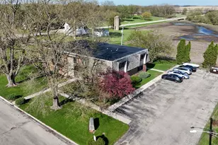 113 Newman St, Durand, IL 61024 - Photo 2
