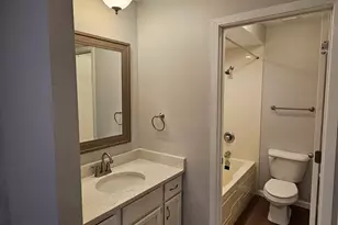 7267 Colosseum Dr, Rockford, IL 61107 - Photo 8