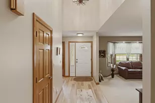 2608 E Hill Dr, Rock Falls, IL 61071 - Photo 10
