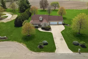 2608 E Hill Dr, Rock Falls, IL 61071 - Photo 6