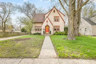 1614 Fairview (Sbr) Ct, Rockford, IL 61107 - Photo 2