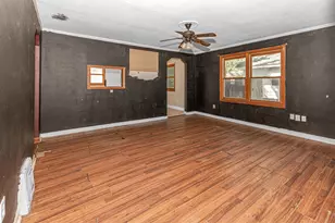 2717 Kinsey St, Rockford, IL 61109 - Photo 10