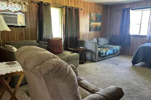 309 Lindenwood Dr, Belvidere, IL 61008 - Photo 6