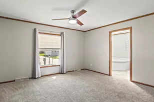 8686 Dutch Elm Ct, Roscoe, IL 61073 - Photo 18