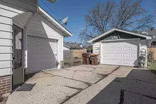 2120 17th Ave, Rockford, IL 61104 - Photo 22