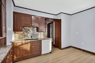 324 Paris Ave, Rockford, IL 61107 - Photo 12