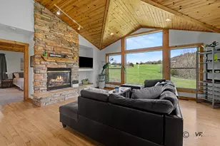 6 E Aspen Ct, Galena, IL 61036 - Photo 4