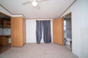 1202 Spring Cir, Belvidere, IL 61008 - Photo 4