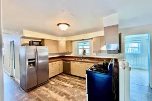 107 Doresella St, Loves Park, IL 61111 - Photo 6
