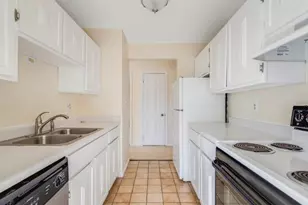 706 Kiwanis Dr, Freeport, IL 61032 - Photo 12