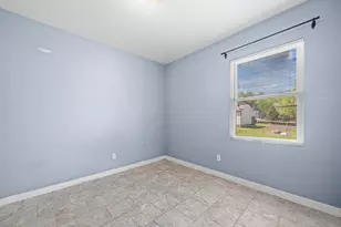 345 S Memorial Ave, Rockford, IL 61102 - Photo 28