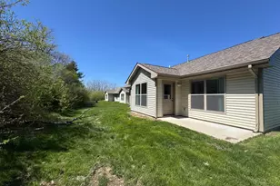 5785 Jackie's Dr, Loves Park, IL 61111 - Photo 22
