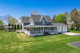34007 Pearl St, Kirkland, IL 60146 - Photo 2