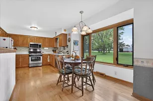 7724 Stephens Rd, Rockton, IL 61072 - Photo 10