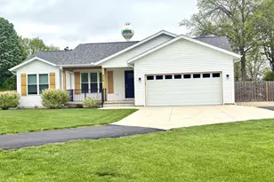 805 E Market St, Hennepin, IL 61327 - Photo 16