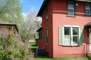 106 W 2nd St, Leaf River, IL 61047 - Photo 2