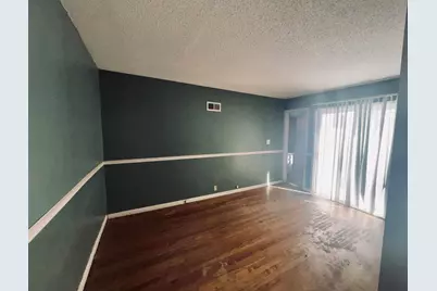 1331 W Logan Street, Freeport, IL 61032 - Photo 16