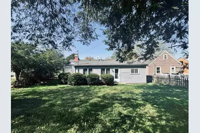 1331 W Logan Street, Freeport, IL 61032 - Photo 30