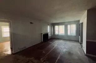 1331 W Logan St, Freeport, IL 61032 - Photo 18
