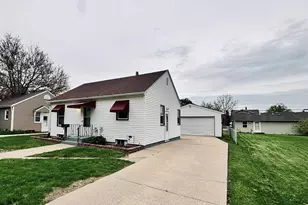 4933 Illinois St, Loves Park, IL 61111 - Photo 4