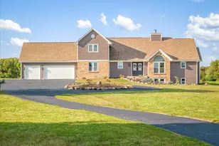 9281 Auburn Rd, Winnebago, IL 61088 - Photo 64
