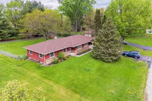 6360 Dandbridge Blvd, Rockford, IL 61103 - Photo 18