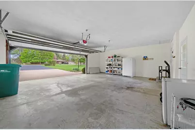 2600 East Ct, Belvidere, IL 61008 - Photo 42