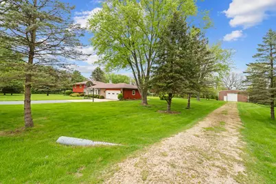 2600 East Ct, Belvidere, IL 61008 - Photo 54