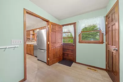 2600 East Ct, Belvidere, IL 61008 - Photo 16