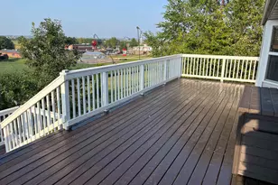 525 W Maple Ave, Stockton, IL 61085 - Photo 2