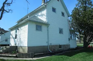 705 W Main, Warren, IL 61087 - Photo 10
