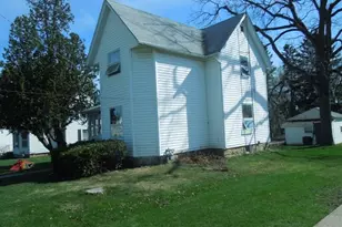 705 W Main, Warren, IL 61087 - Photo 4