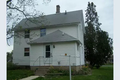 705 W Main, Warren, IL 61087 - Photo 2