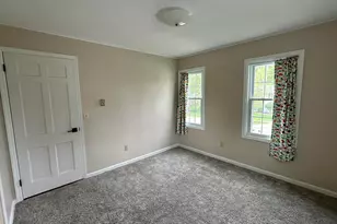 253 Park Crest Dr, Freeport, IL 61032 - Photo 36