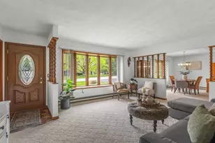 632 Hickory Ct, Lake Summerset, IL 61019 - Photo 8