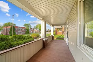 2229 Broadway St, Rockford, IL 61104 - Photo 32