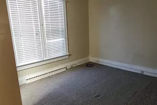 715 E 3rd St, Belvidere, IL 61008 - Photo 20