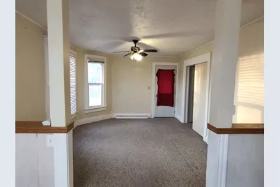 715 E 3rd Street, Belvidere, IL 61008 - Photo 14