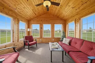 723 Yingling Dr, Dixon, IL 61021 - Photo 14