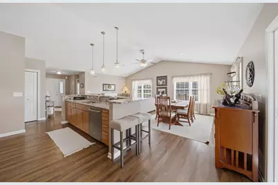 723 Yingling Drive, Dixon, IL 61021 - Photo 12