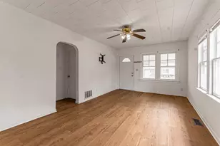 2012 17th Ave, Rockford, IL 61104 - Photo 8