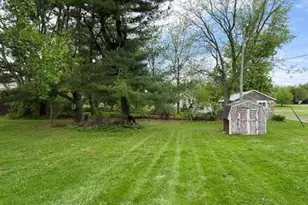 406 S Willow St, Granville, IL 61326 - Photo 34