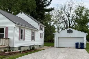 406 S Willow St, Granville, IL 61326 - Photo 4